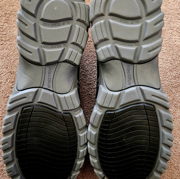 NAUTILUS  Mens Work Shoes [NWT] - Picture 6 of 8